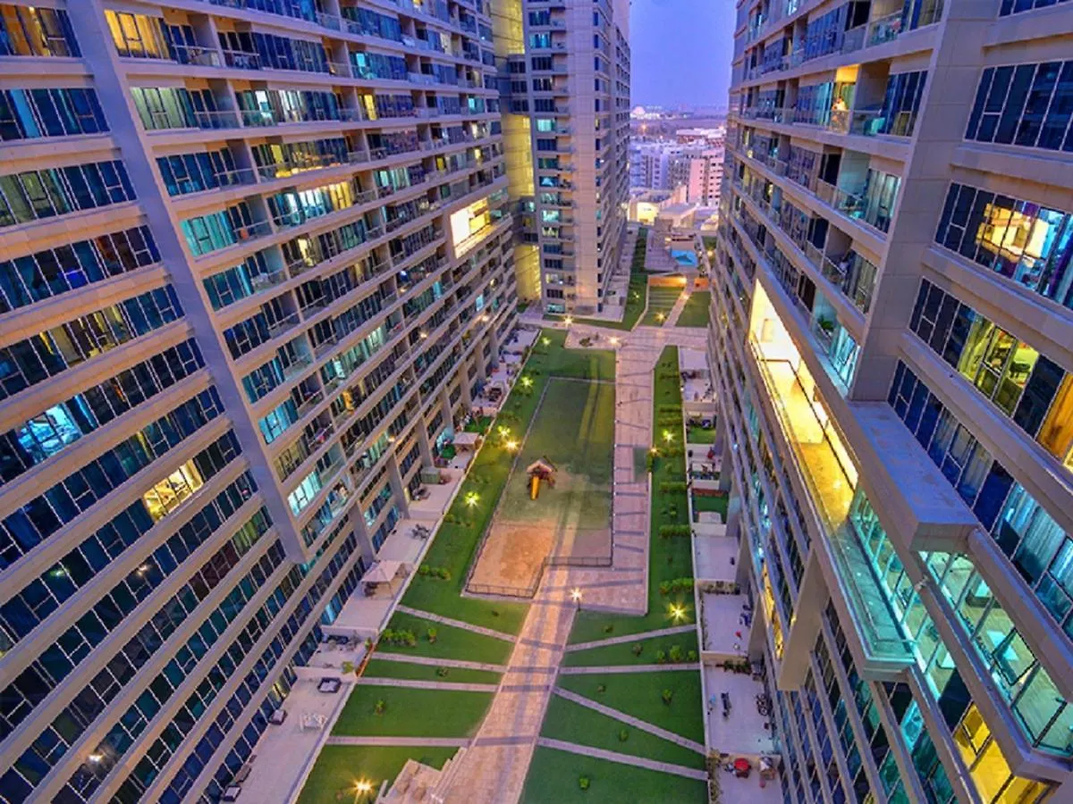 Octavius Holiday Homes, Spacious 2 Bedroom Apartment, Dubai Skyline & Burj Khalifa View contacts